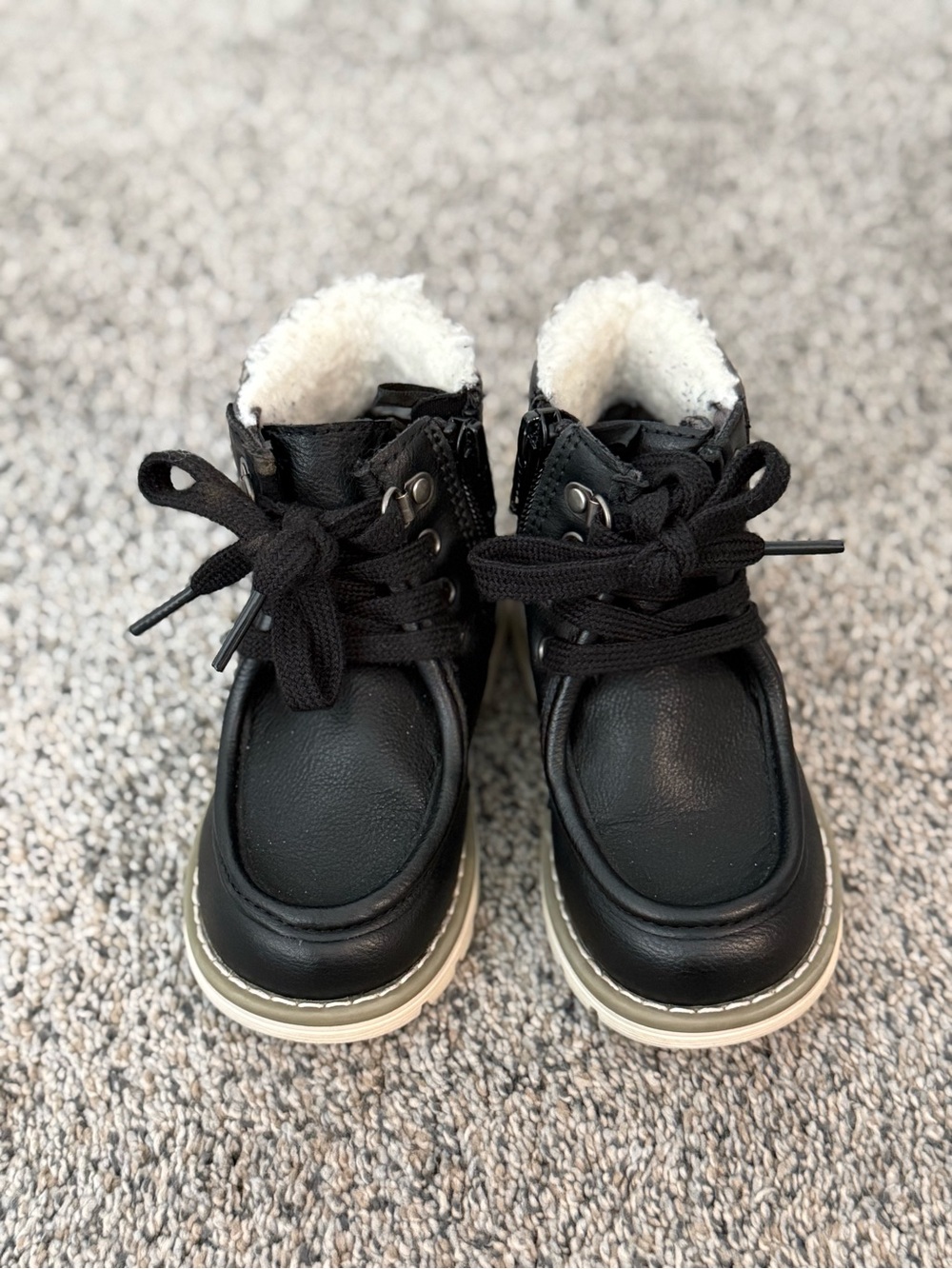 NWOT Kids Black Faux-Leather Lace-Up Boots with Sherpa Lining